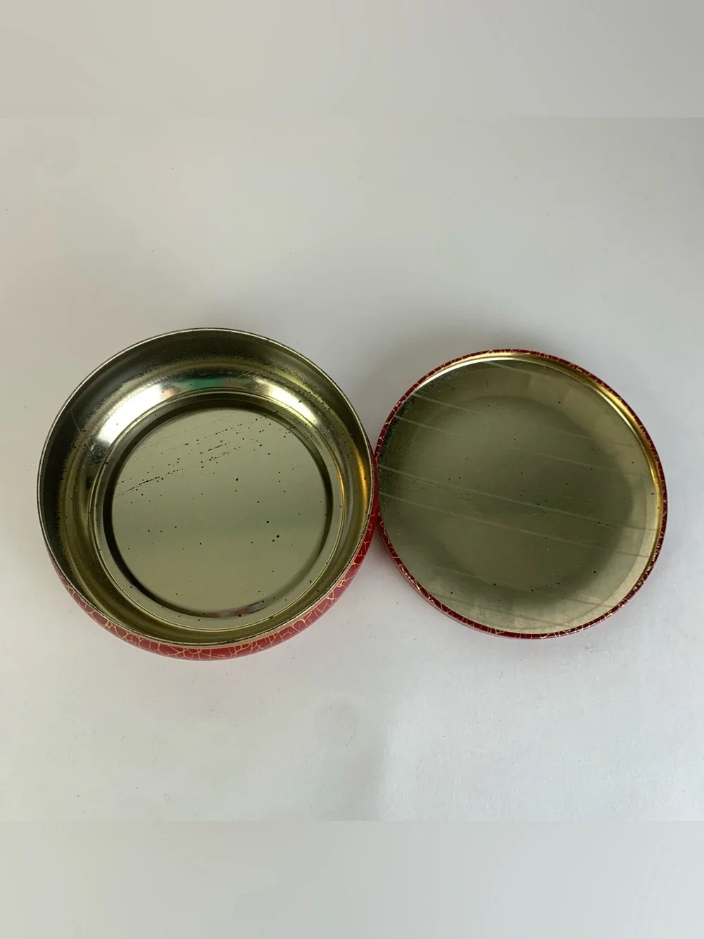 Vintage Daher Decorated Ware England Floral Round Tin Metal Container Red Gold